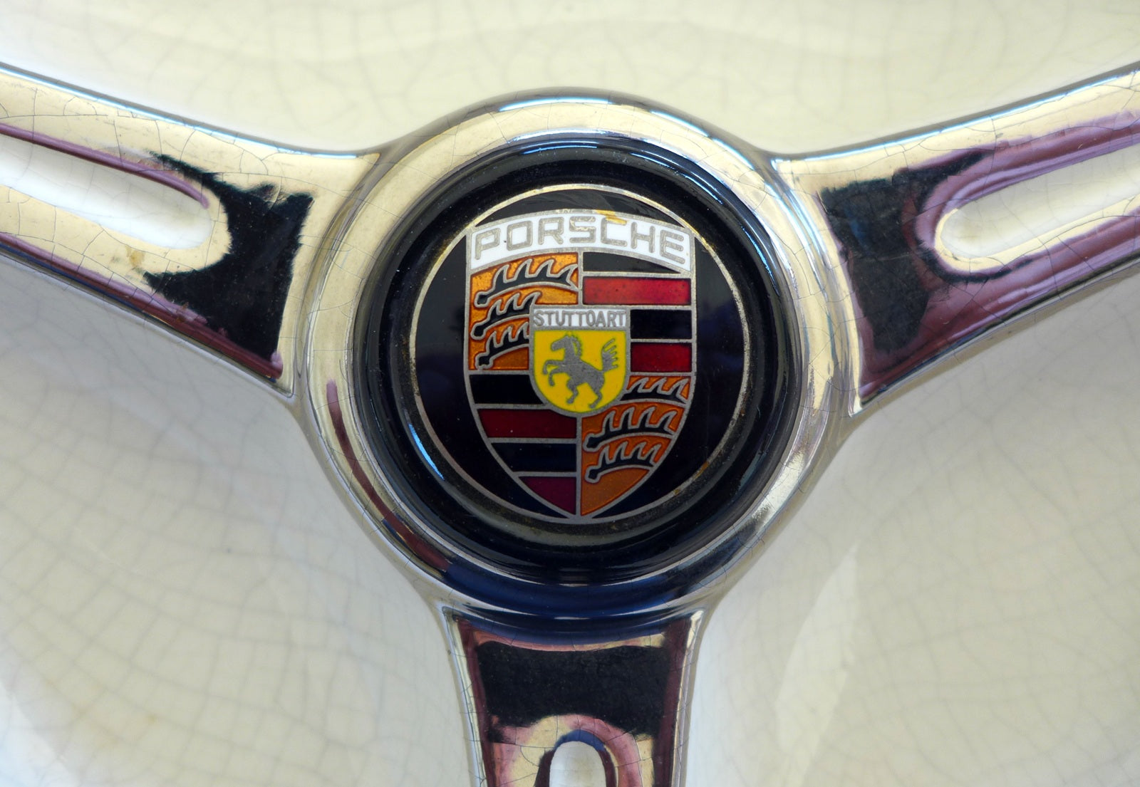 Nardi Porsche ashtray
