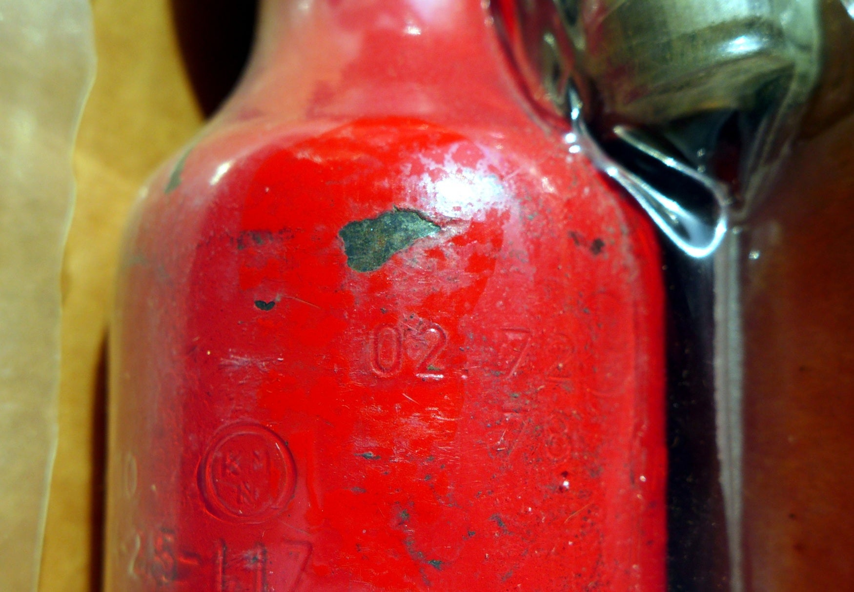 1972 Carrera RS tire inflation bottle - NOS