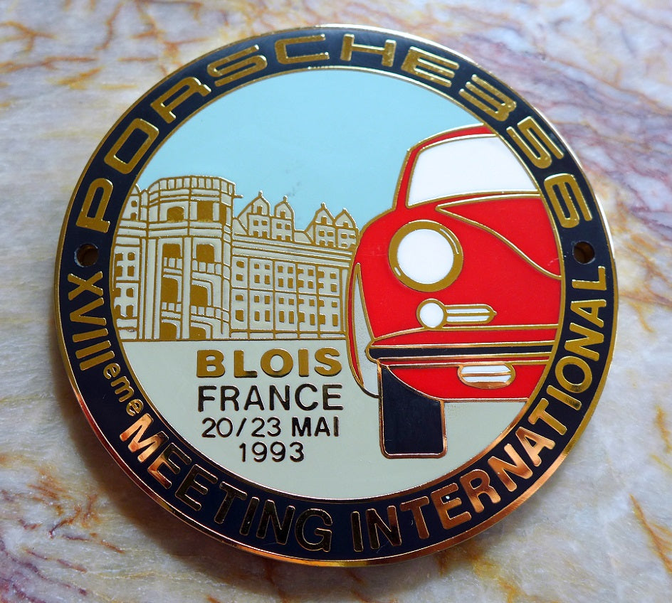1993 International 356 Meeting in Blois, France Grill Badge